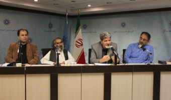 نشست ادبیات مقاومت و نمایشنامه خوانی«سرباز شال بلند»