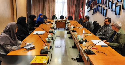 جلسۀ معاون پژوهشکده و ویراستاران زبانی با دبیرعلمی دانشنامۀ جامعه‌شناسی