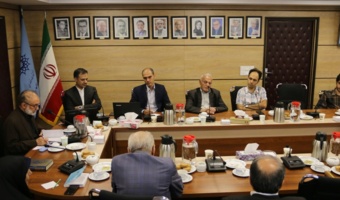 گزارش رونمایی نقد و بررسی کتاب «با قرآن تا رستاخیز»