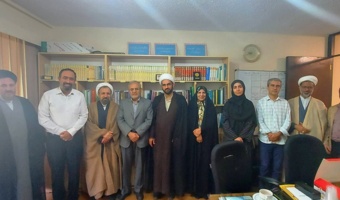 نشست مشترک معاونت محترم پژوهشی و اعضای پژوهشکده مطالعات قرآنی با دست‌اندرکاران همایش مرجعیت قرآن برگزار شد