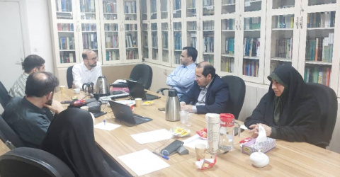 در اولین جلسه گروه اقتصاد شورای بررسی متون و کتب علوم انسانی: