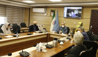 جامعه‌ی علمی جز با نخبه‌گرایی محصول نمی‌دهد
